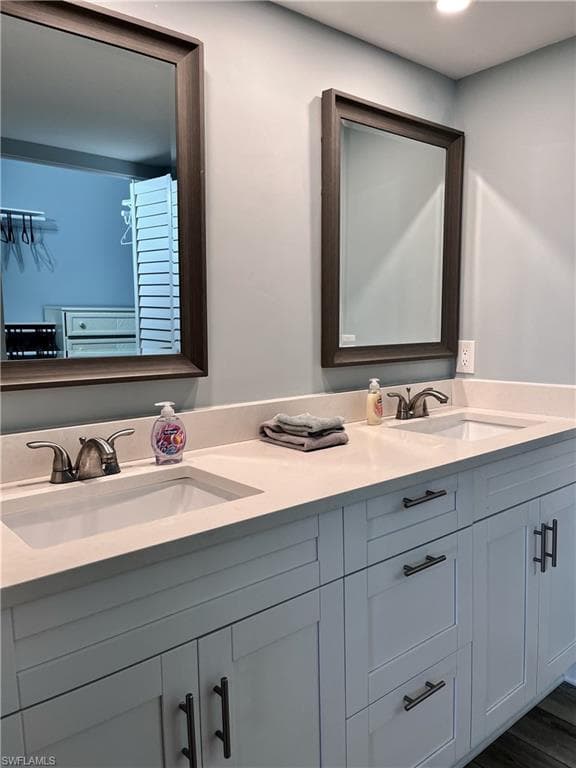 202 Peppermint LN # 2, NAPLES FL 34112-9