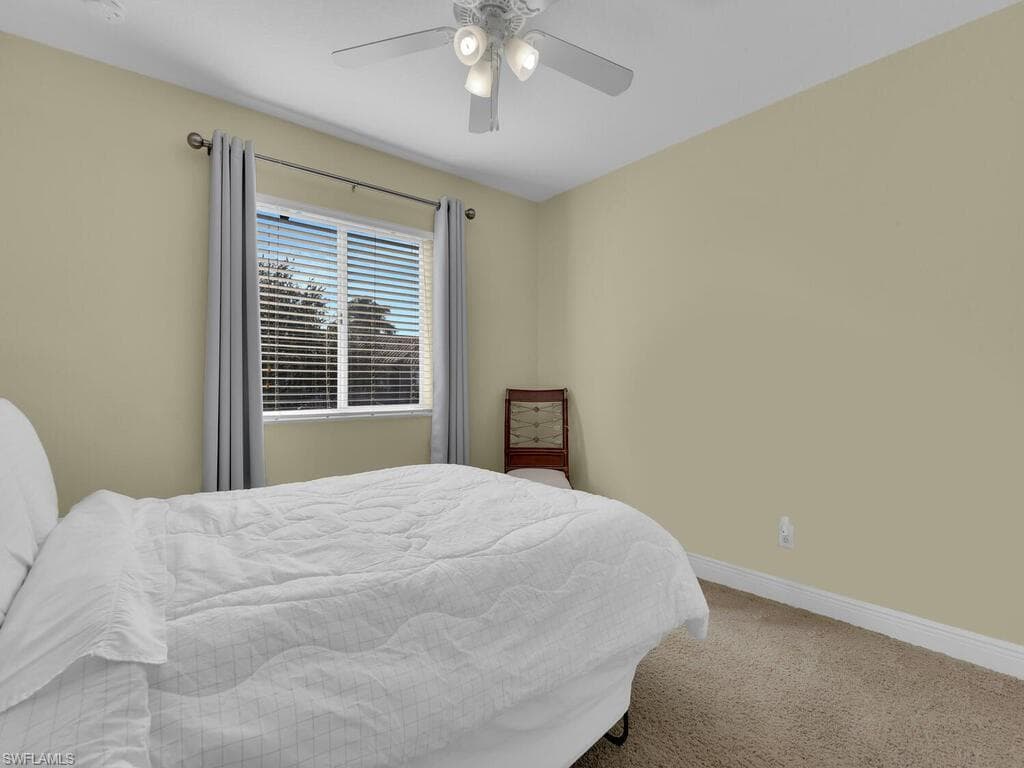 9950 Chiana CIR, FORT MYERS FL 33905-21