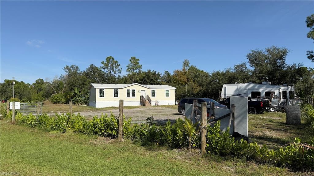 28119 Crescent Lake DR, PUNTA GORDA FL 33955-15