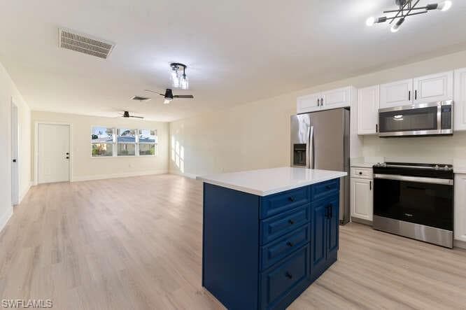 2180 Leisure LN, FORT MYERS FL 33907-1