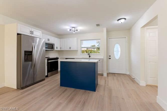 2180 Leisure LN, FORT MYERS FL 33907-3