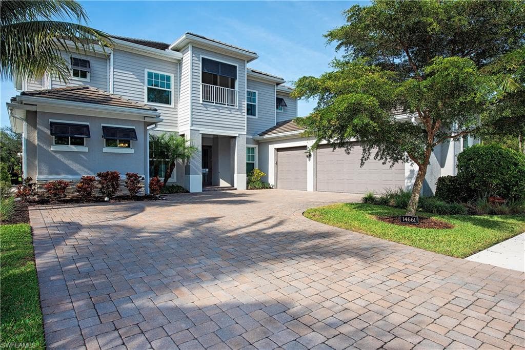 14661 Liesl CT E, NAPLES FL 34109-1