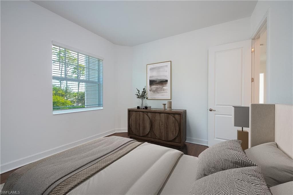 14661 Liesl CT E, NAPLES FL 34109-9