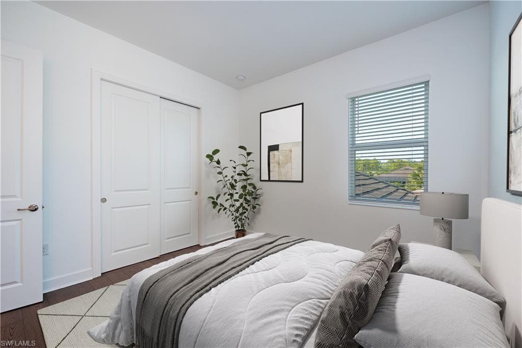 14661 Liesl CT E, NAPLES FL 34109-10