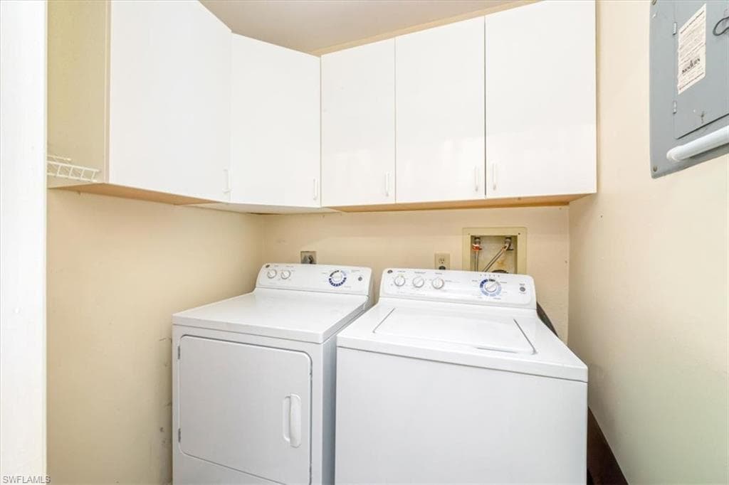 25492 Cockleshell DR # 102, BONITA SPRINGS FL 34135-18