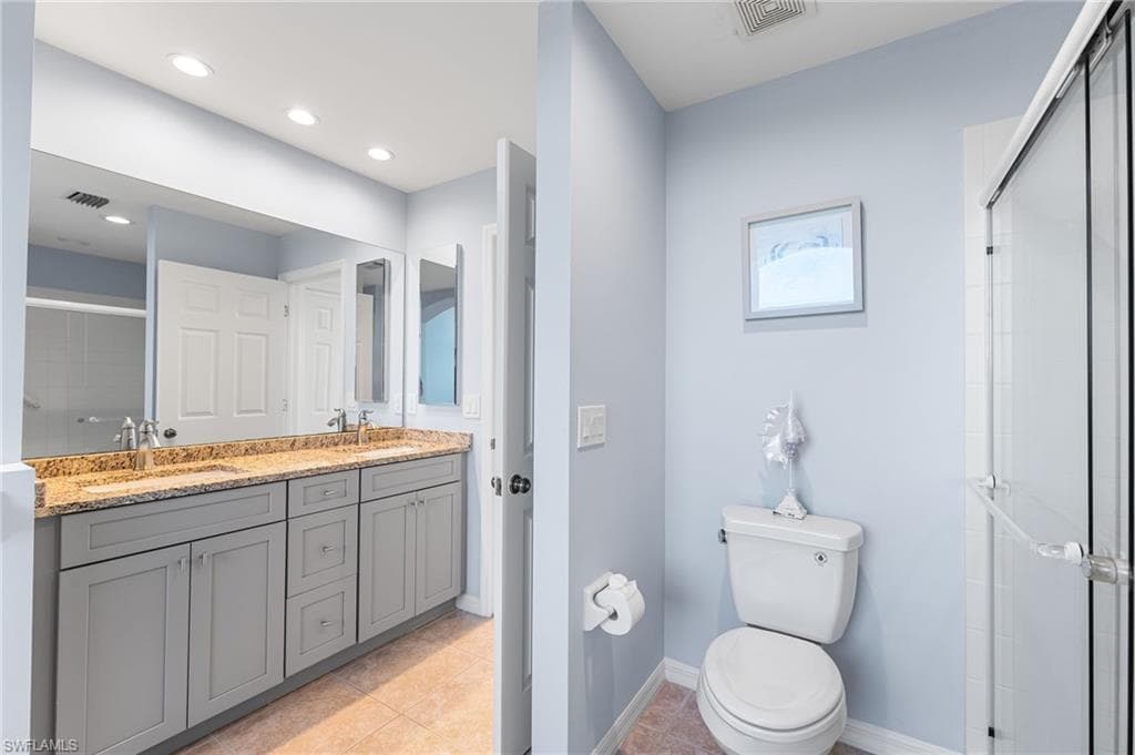 241 Violet DR-37