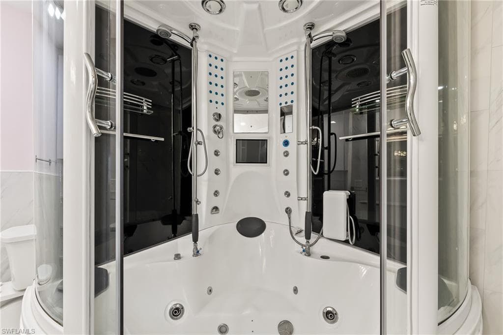 25000 Cypress Hollow CT # 101, BONITA SPRINGS FL 34134-12