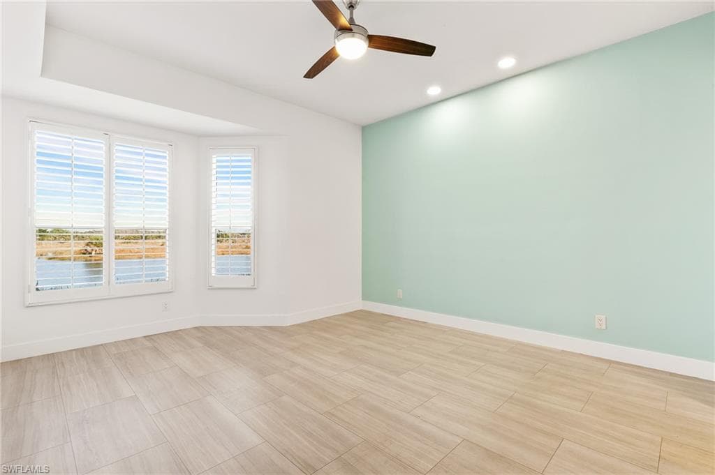 25000 Cypress Hollow CT # 101, BONITA SPRINGS FL 34134-10