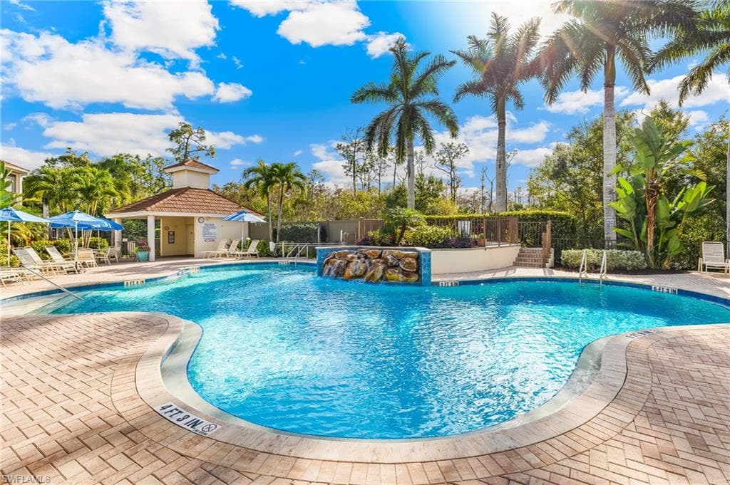 25000 Cypress Hollow CT # 101, BONITA SPRINGS FL 34134-24