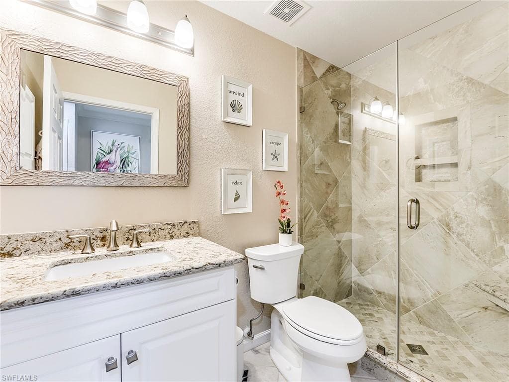 23011 Rosedale DR # 101, ESTERO FL 34135-28