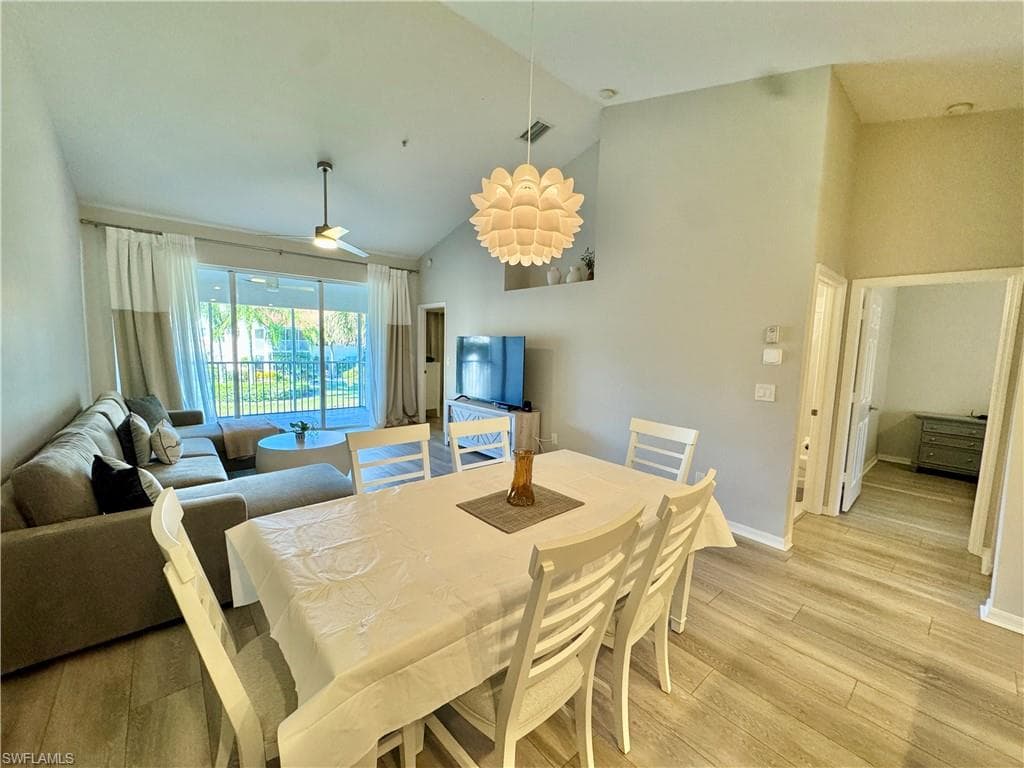 5045 Cedar Springs DR # 203, NAPLES FL 34110-15