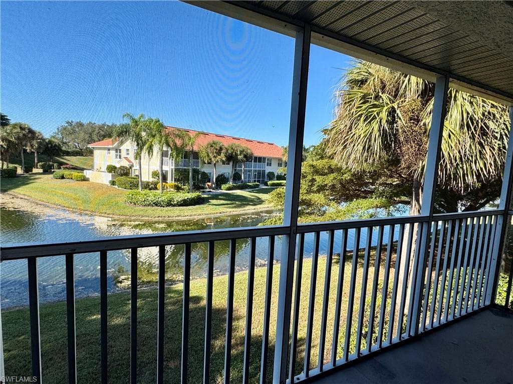 5045 Cedar Springs DR # 203, NAPLES FL 34110-20