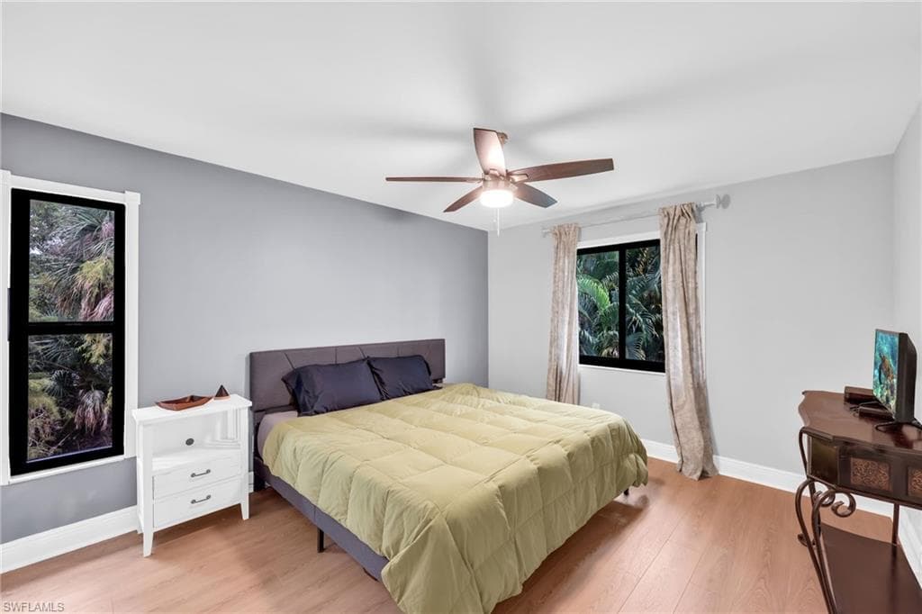 5767 Deauville CIR # D301, NAPLES FL 34112-4