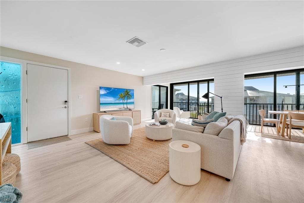 1341 Middle Gulf DR # 3D, SANIBEL FL 33957-8