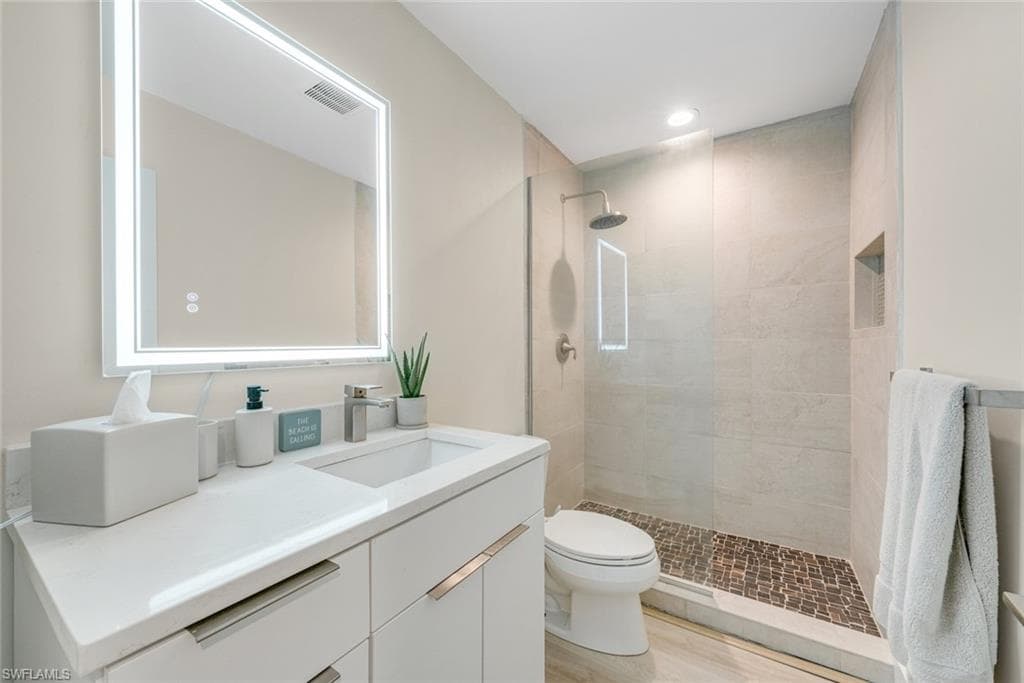 1341 Middle Gulf DR # 3D, SANIBEL FL 33957-23