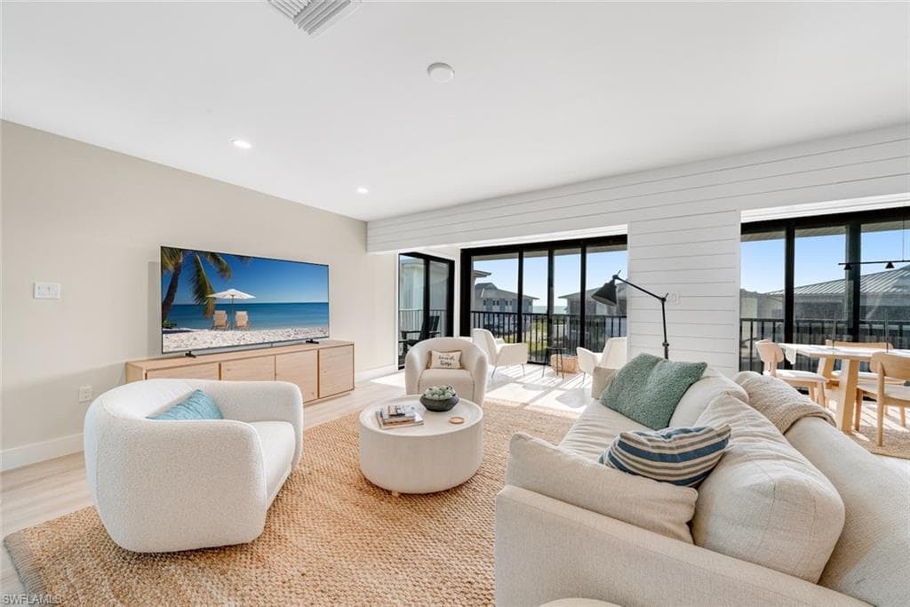 1341 Middle Gulf DR # 3D, SANIBEL FL 33957-43