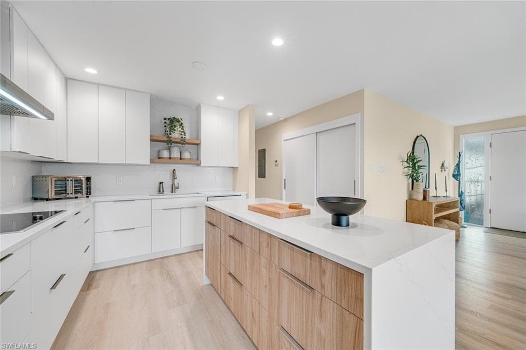 1341 Middle Gulf DR # 3D, SANIBEL FL 33957-30