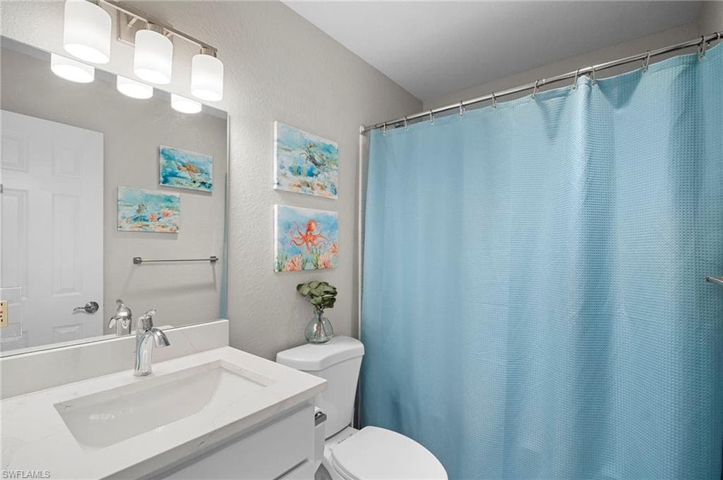 191 Abbey LN, NORTH FORT MYERS FL 33917-10
