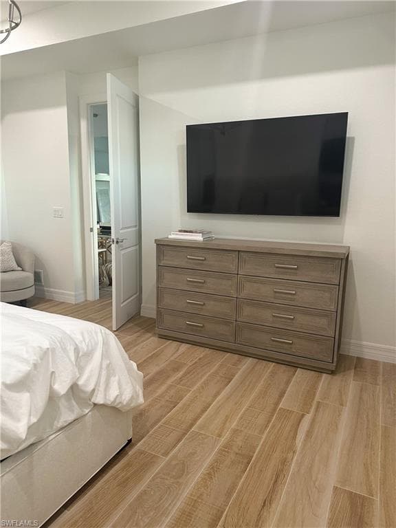 207 Indies dr E # 201, NAPLES FL 34114-10