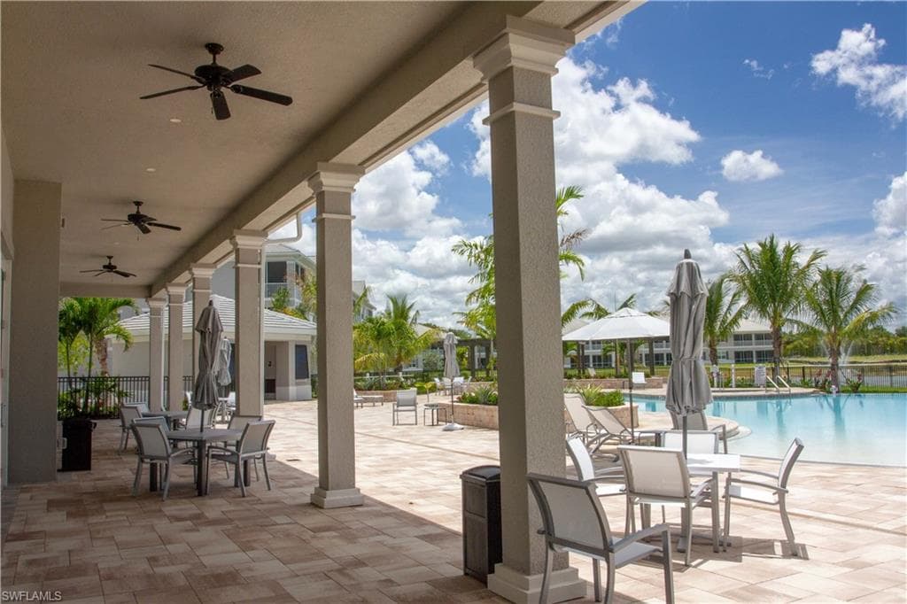 207 Indies dr E # 201, NAPLES FL 34114-38