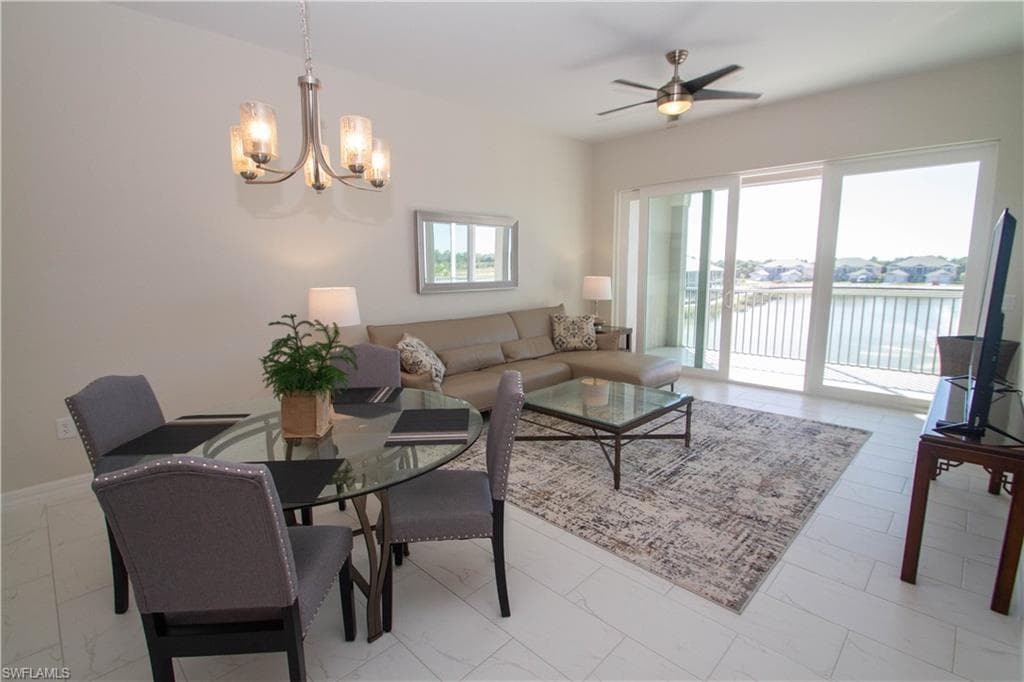 163 Indies DR E # 203, NAPLES FL 34114-1