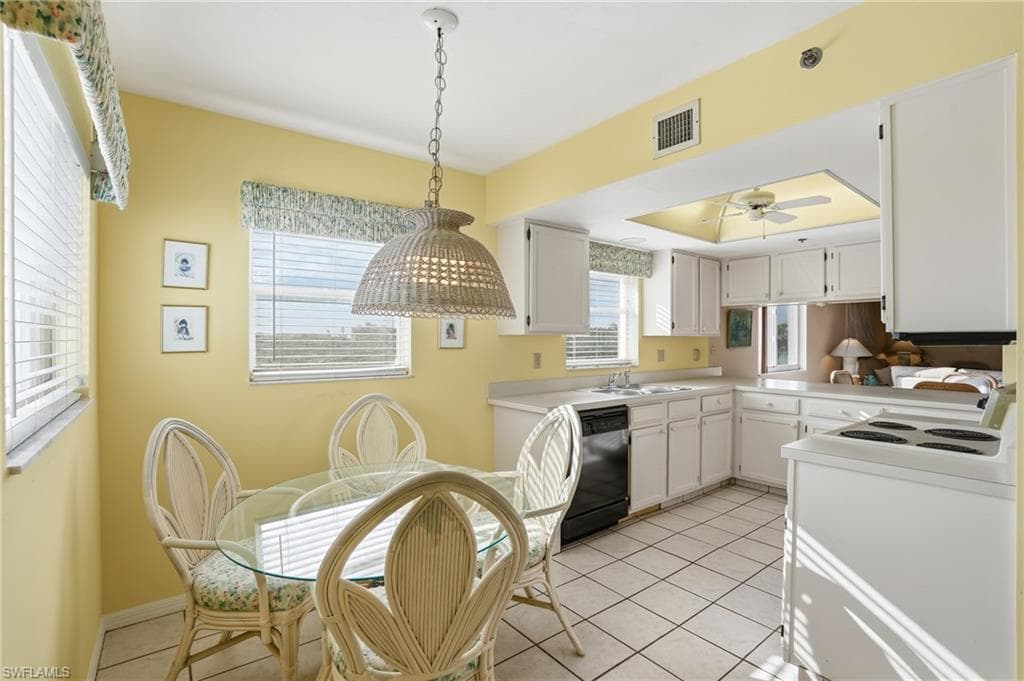 4591 Bay Beach LN # 294, FORT MYERS BEACH FL 33931-5