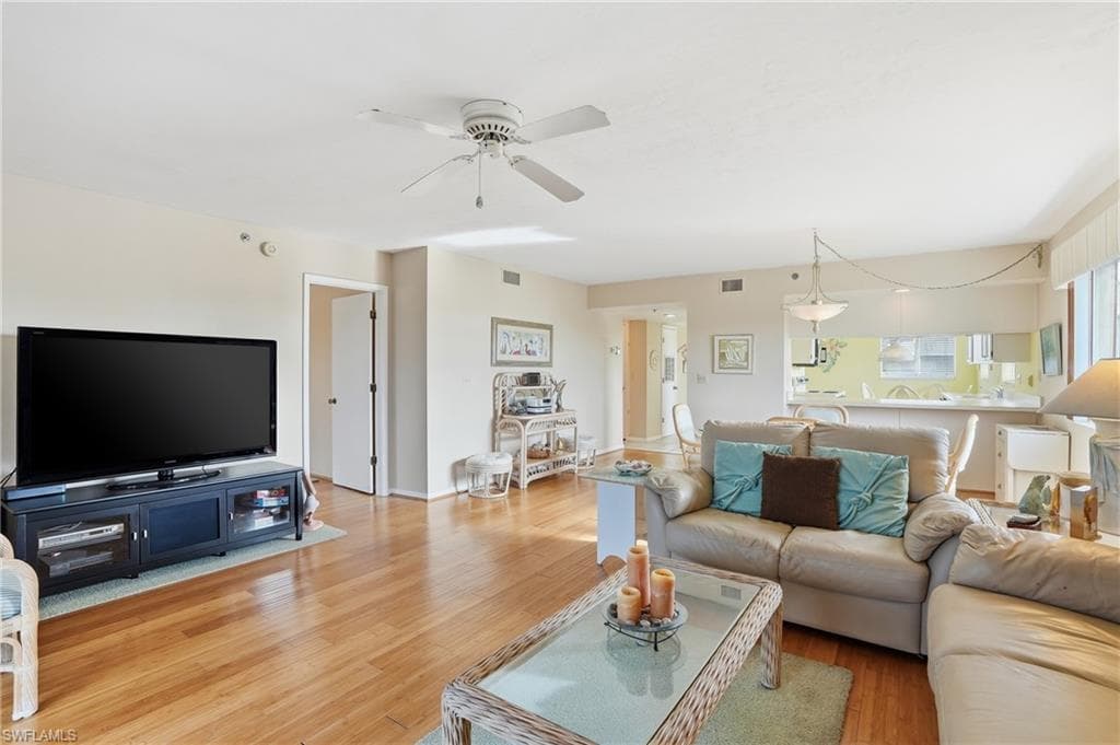 4591 Bay Beach LN # 294, FORT MYERS BEACH FL 33931-15