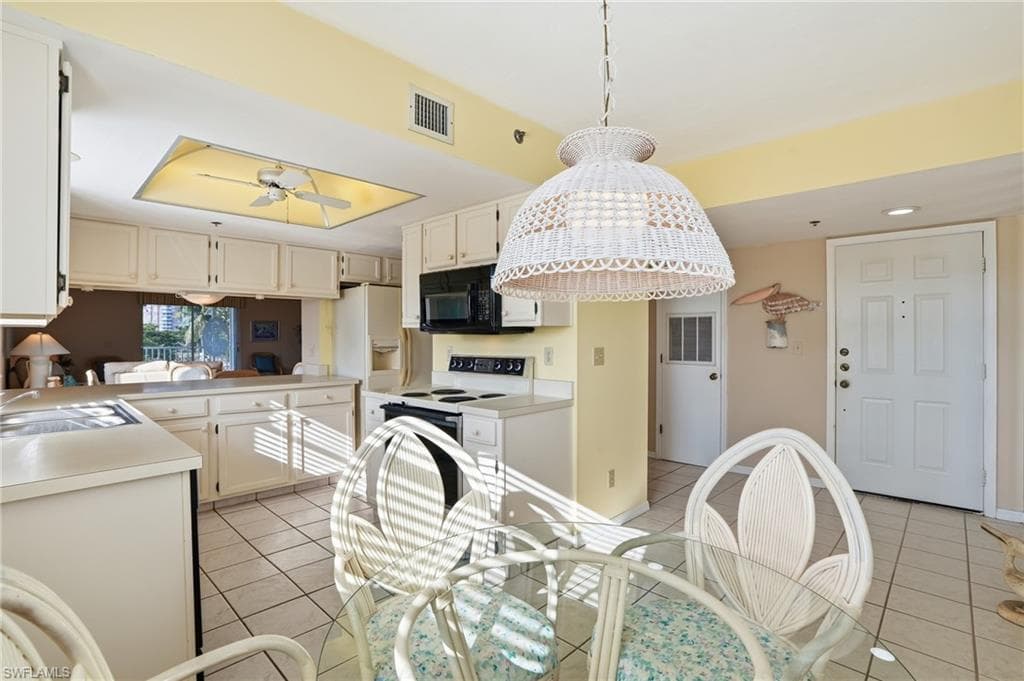 4591 Bay Beach LN # 294, FORT MYERS BEACH FL 33931-6