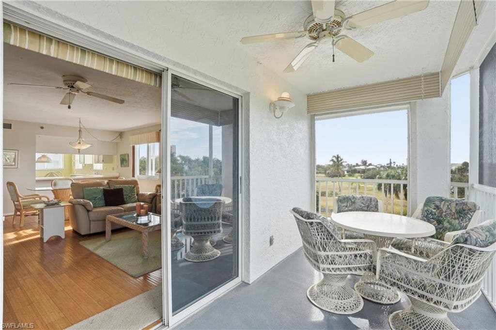 4591 Bay Beach LN # 294, FORT MYERS BEACH FL 33931-17