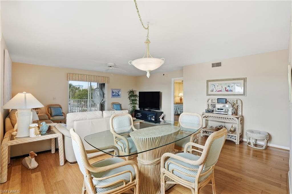 4591 Bay Beach LN # 294, FORT MYERS BEACH FL 33931-10