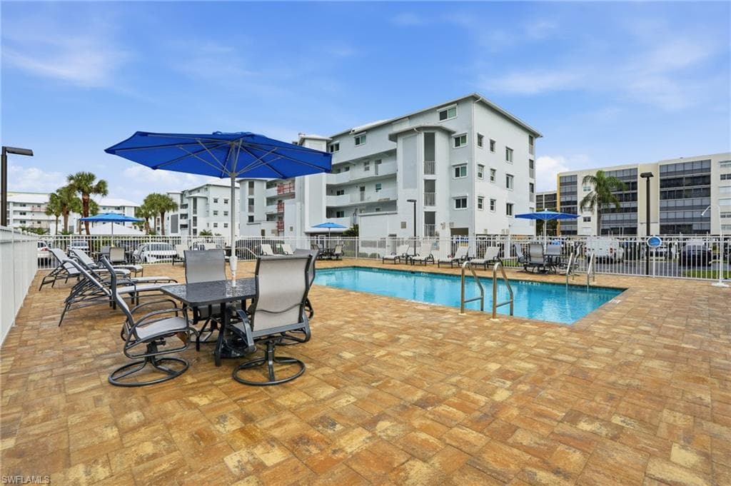 4591 Bay Beach LN # 294, FORT MYERS BEACH FL 33931-38