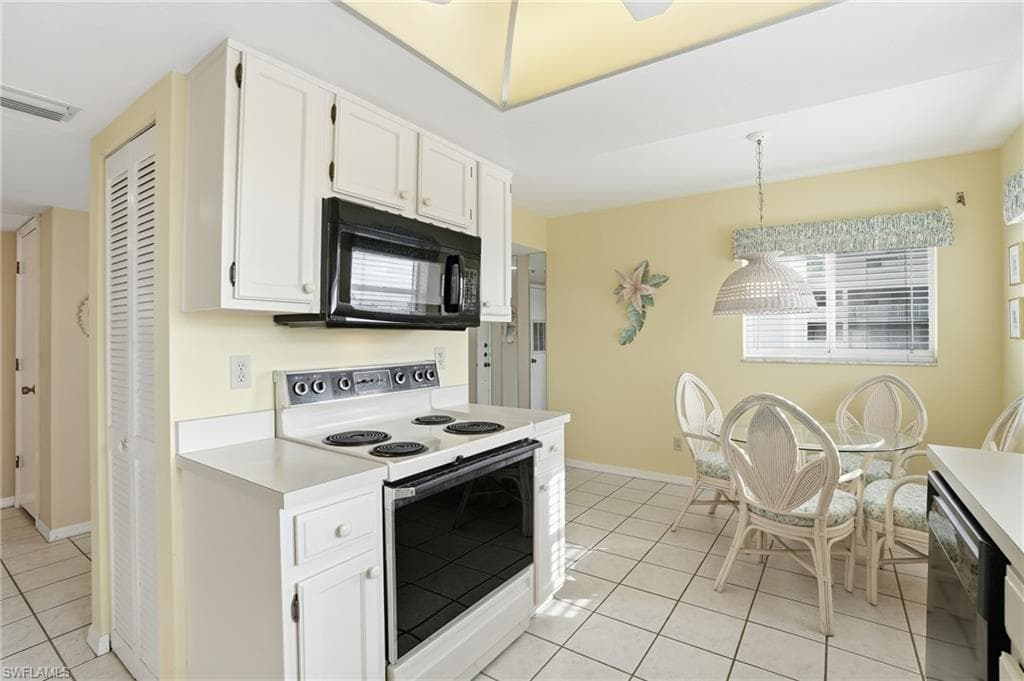 4591 Bay Beach LN # 294, FORT MYERS BEACH FL 33931-7