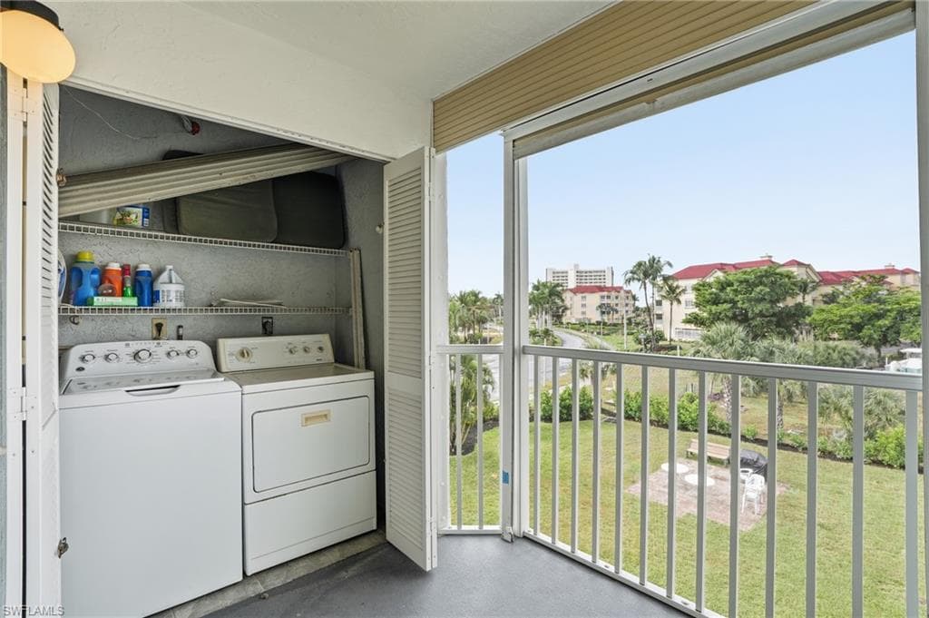 4591 Bay Beach LN # 294, FORT MYERS BEACH FL 33931-24