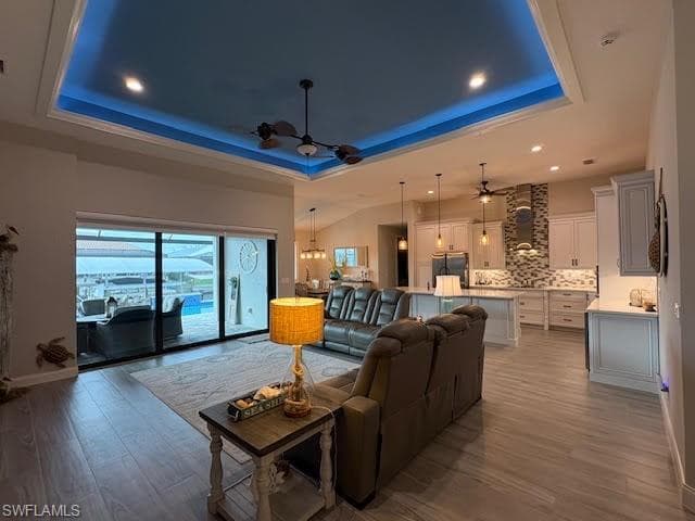 622 NW 38th PL, CAPE CORAL FL 33993-7