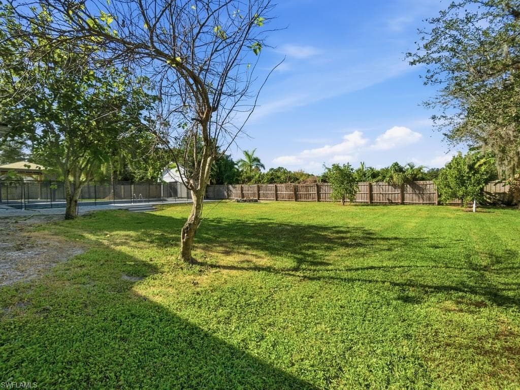 4920 Shady River LN, FORT MYERS FL 33905-46