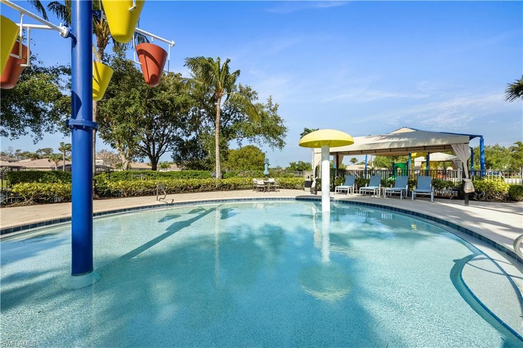 6606 Marbella DR, NAPLES FL 34105-1