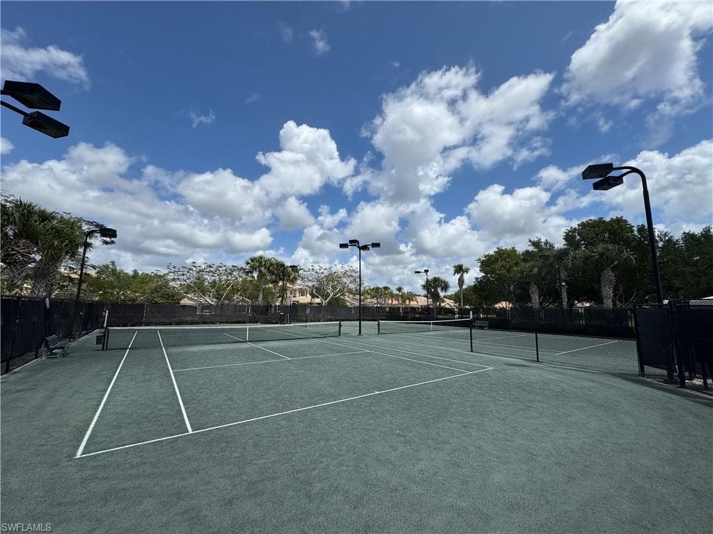 6606 Marbella DR, NAPLES FL 34105-4