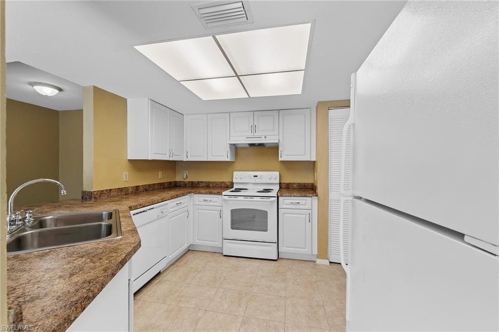 3170 Seasons WAY 807-7