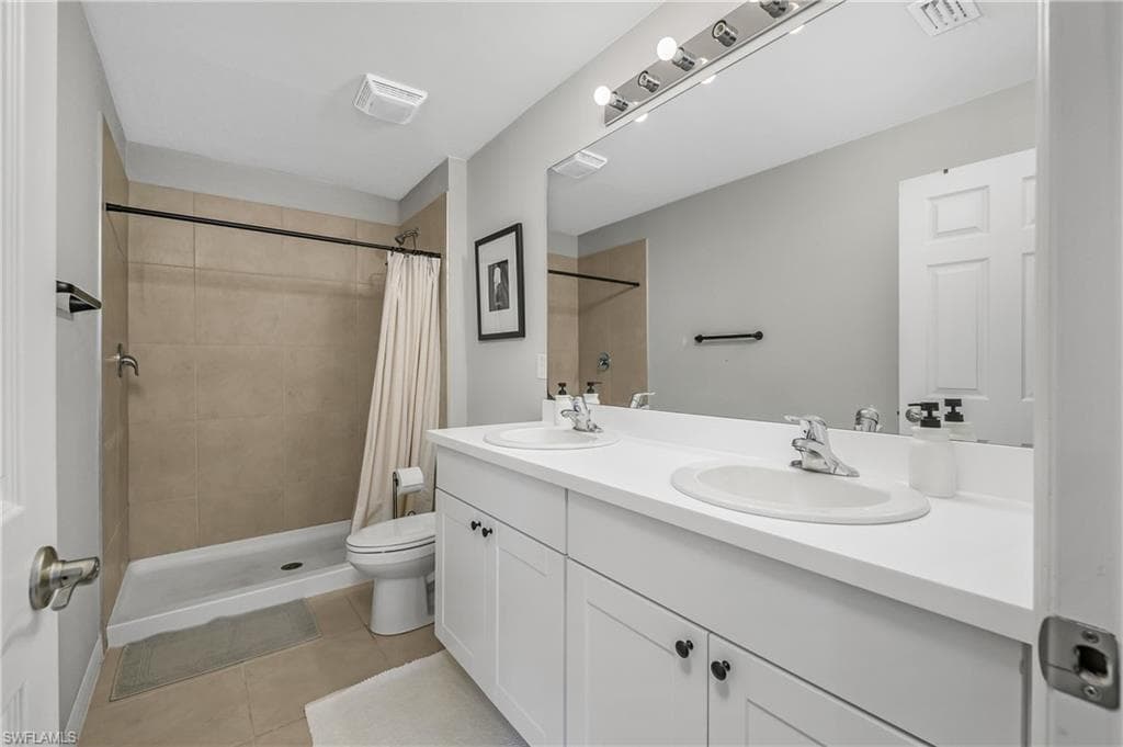 15436 Wildflower CIR, NAPLES FL 34119-26