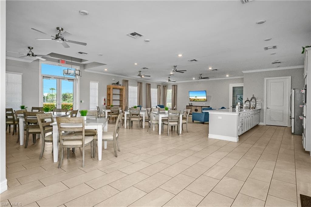 15436 Wildflower CIR, NAPLES FL 34119-31