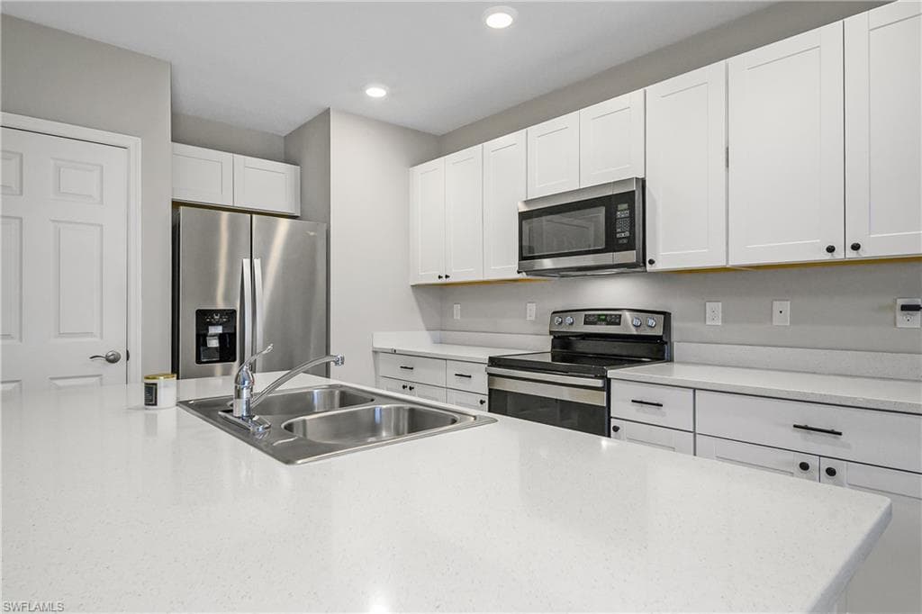 15436 Wildflower CIR, NAPLES FL 34119-13