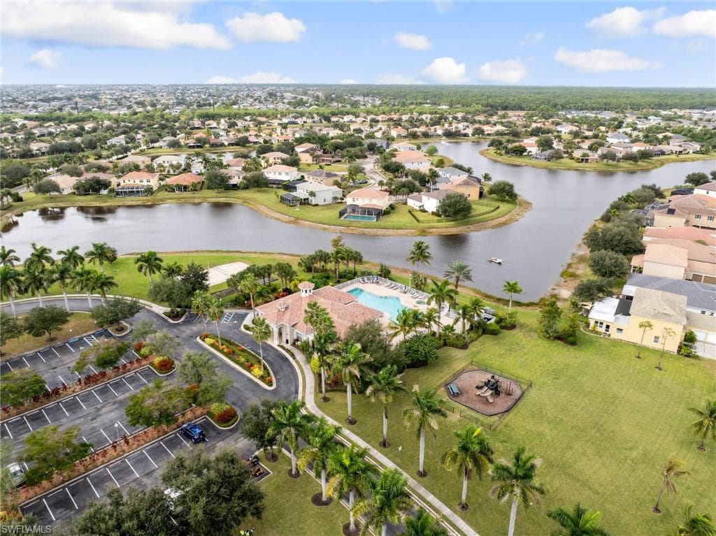 2549 Deerfield Lake CT, CAPE CORAL FL 33909-37