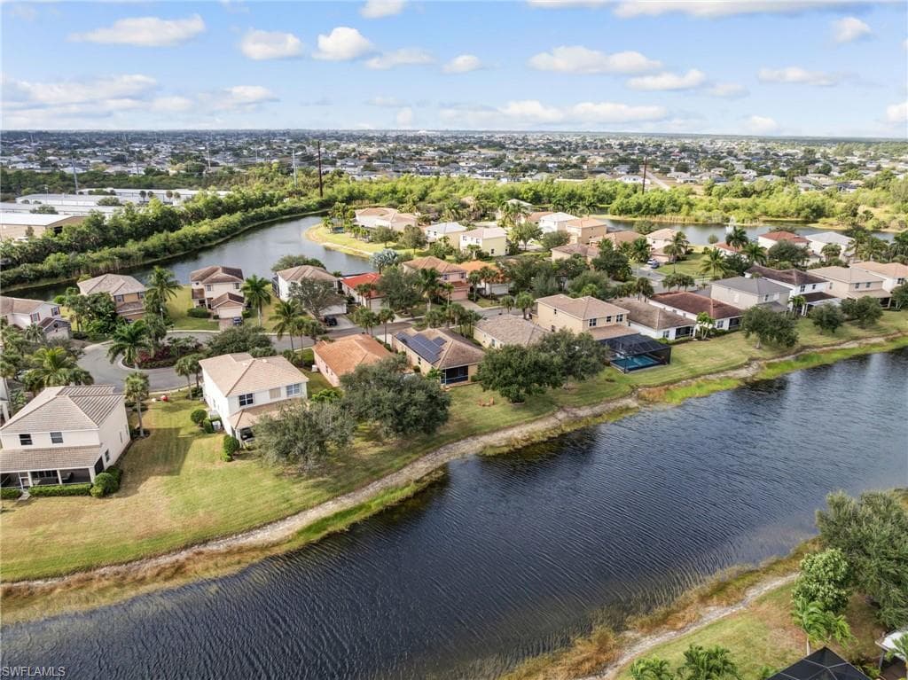 2549 Deerfield Lake CT, CAPE CORAL FL 33909-3
