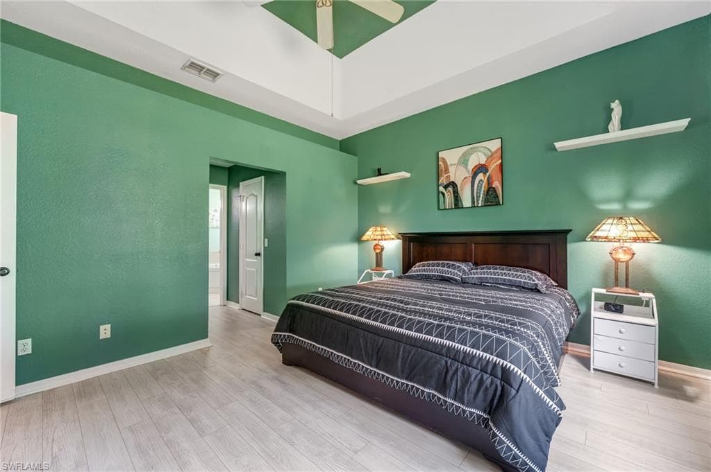 2549 Deerfield Lake CT, CAPE CORAL FL 33909-24