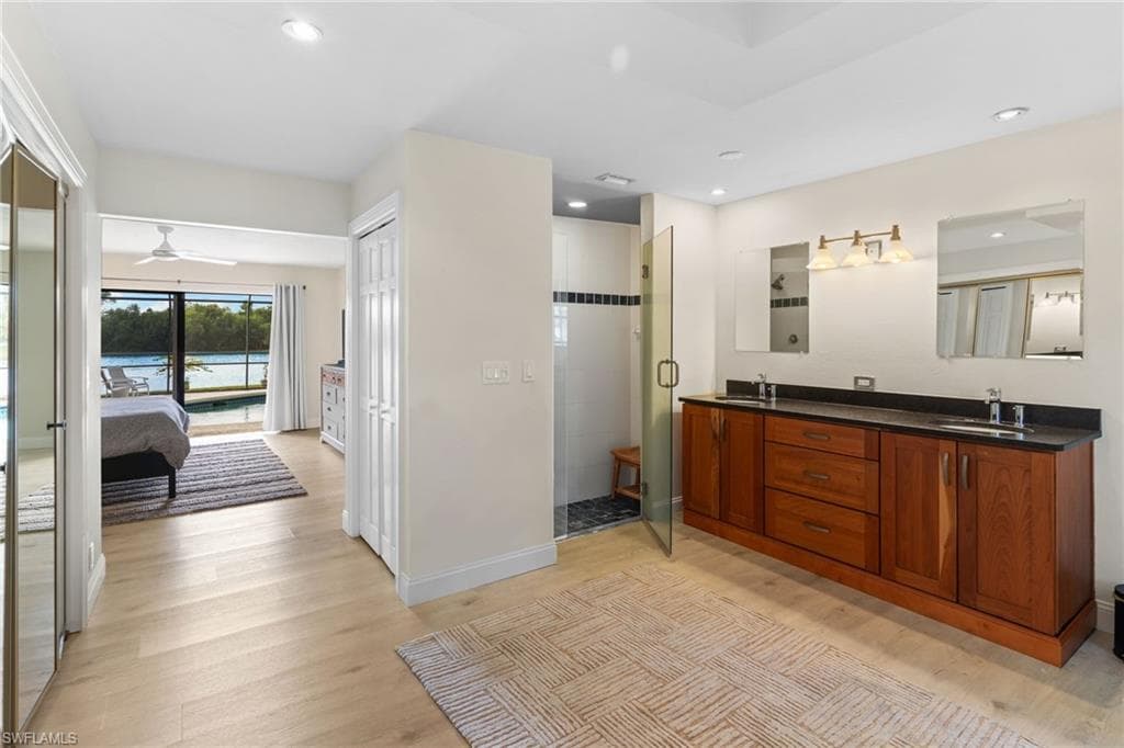 864 S Town And River DR, FORT MYERS FL 33919-22