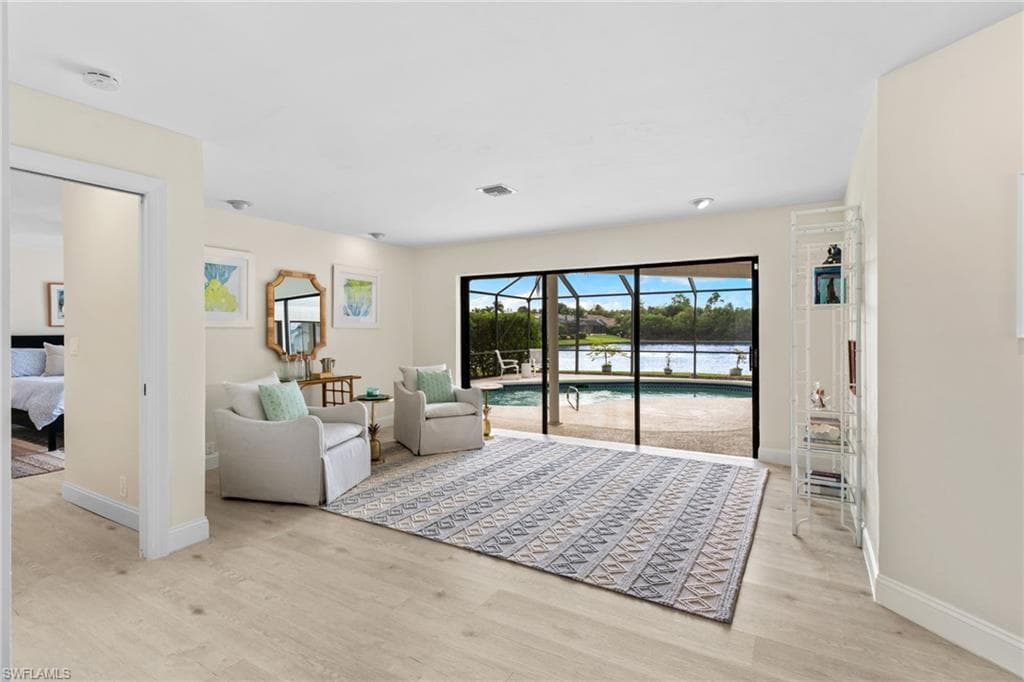 864 S Town And River DR, FORT MYERS FL 33919-5