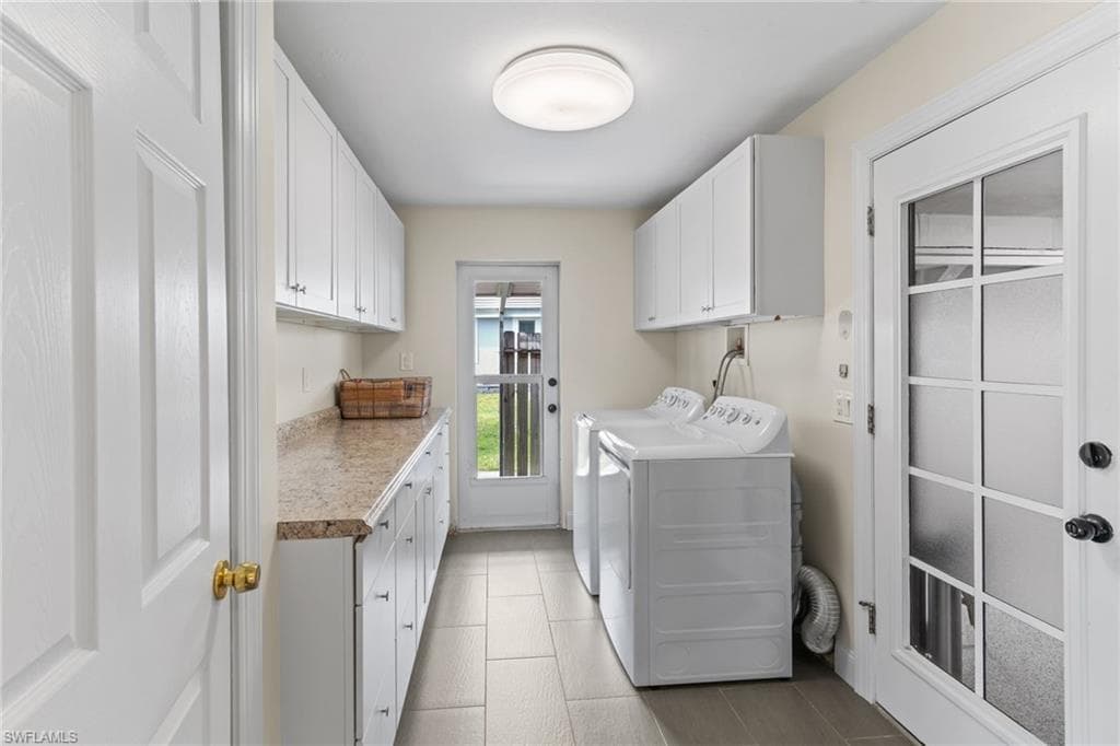 864 S Town And River DR, FORT MYERS FL 33919-35