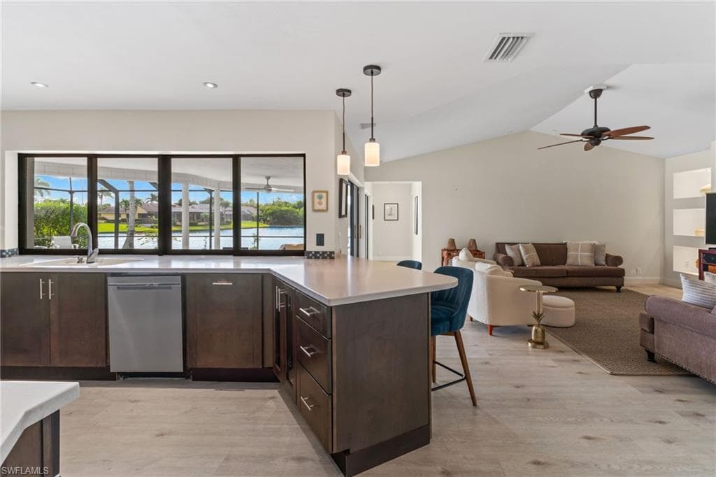 864 S Town And River DR, FORT MYERS FL 33919-27