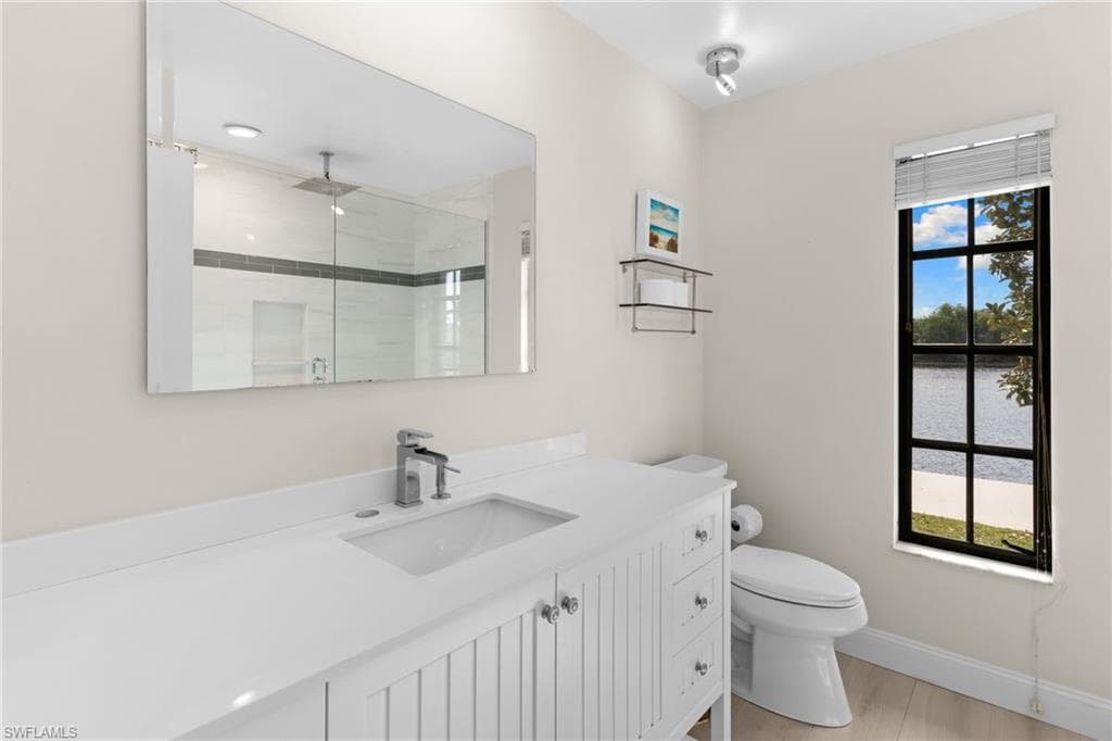 864 S Town And River DR, FORT MYERS FL 33919-33