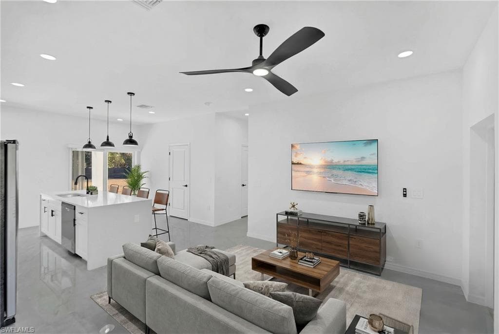 30095 Beech RD, PUNTA GORDA FL 33982-9